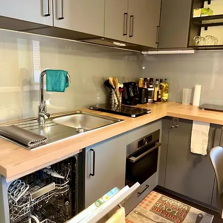 Apartamento T2 Standing De La Tour Jayan *